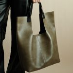Women Fashion Tote Bag Style:697 - Image 3